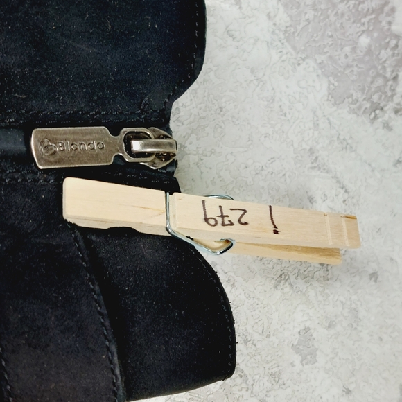 New Blondo Women's Waterproof Suede Darleen Fashion Boot i 299 - Picture 12 of 12